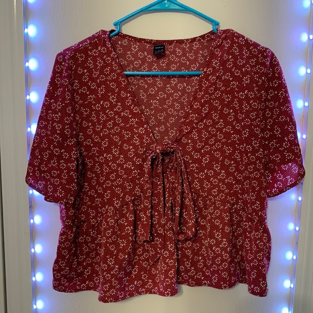 NWOT SHEIN Large cute top